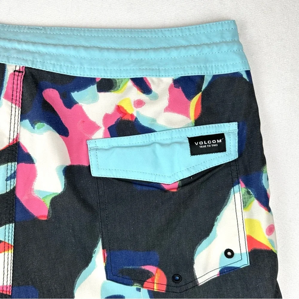 Volcom Saturate Stoney Boardshorts Swim Trunks  Beach Surf